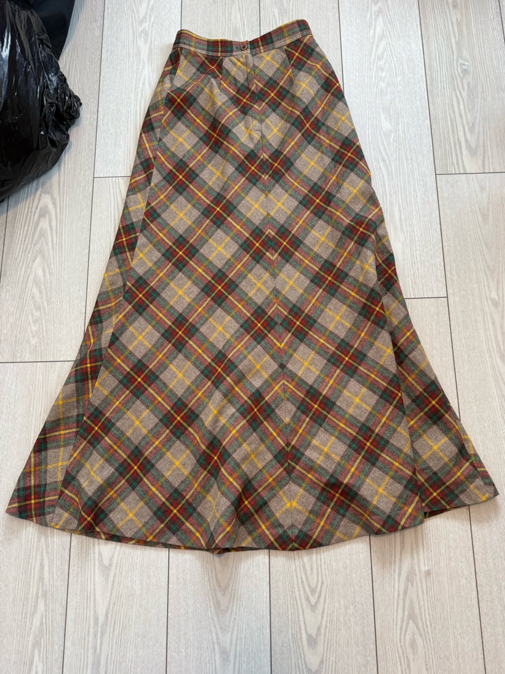 Vintage 100% wool plaid maxi skirt 12 brown red yellow tartan academia Canada - Picture 4 of 7